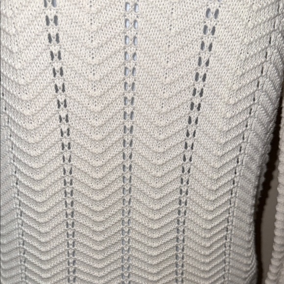 Ann Taylor LOFT Women's Cream Crew Neck Chevron Cotton Sweater Women’s Size XS - Picture 3 of 7